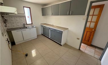 SE VENDE CASA  CON TERRENO 480 M2 EN AV. PRINCIPAL PLACILLA  VALPO