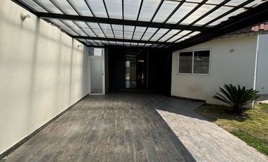 Casa Venta o renta en Residencial Rancho el Mesón con doble filtro de seguridad  en Calimaya a 10 min, Metepec y Galerías Metepec
