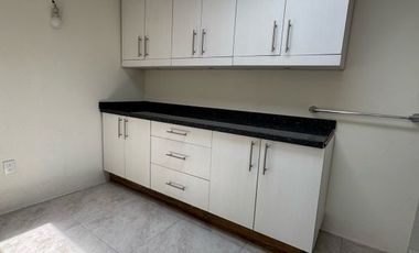 Casa Venta o renta en Residencial Rancho el Mesón con doble filtro de seguridad  en Calimaya a 10 min, Metepec y Galerías Metepec