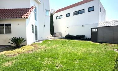 Casa Venta o renta en Residencial Rancho el Mesón con doble filtro de seguridad  en Calimaya a 10 min, Metepec y Galerías Metepec