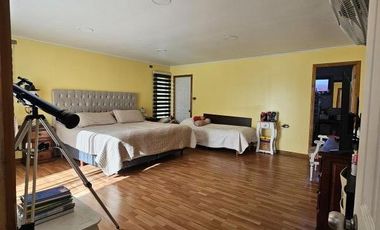 EN VENTA CASA 211M2 VILLARRICA