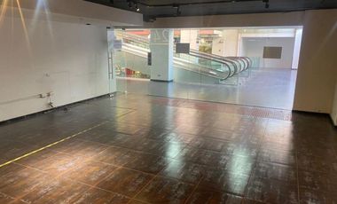 Últimos locales comerciales disponibles en Strip Center Paseo El Tamarugo - Vitacura