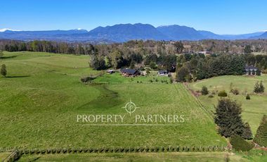 2 Sitios residenciales en condominio con vista a Volcán Villarrica