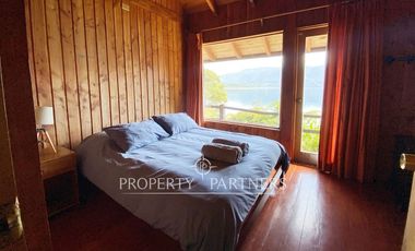 Gran Casa orilla de Lago Riñihue