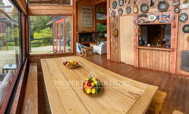 Gran Casa orilla de Lago Riñihue