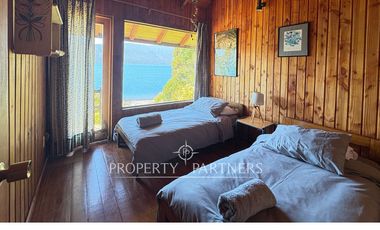 Gran Casa orilla de Lago Riñihue