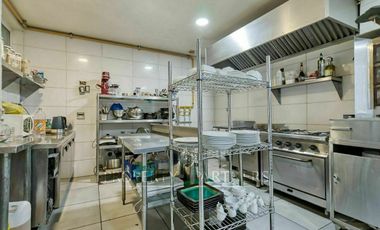 Hotel Boutique con Piscina en Bellavista - A pasos del Nuevo Boulevard Plaza San Cristobal.