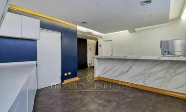 Hotel Boutique con Piscina en Bellavista - A pasos del Nuevo Boulevard Plaza San Cristobal.