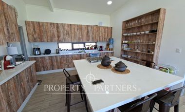 Linda casa con vista panorámica