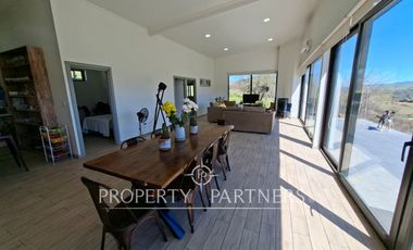 Linda casa con vista panorámica