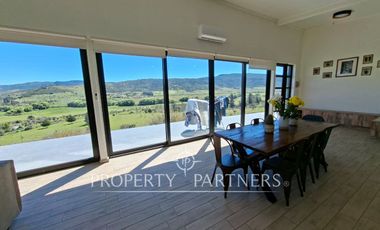 Linda casa con vista panorámica