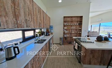 Linda casa con vista panorámica