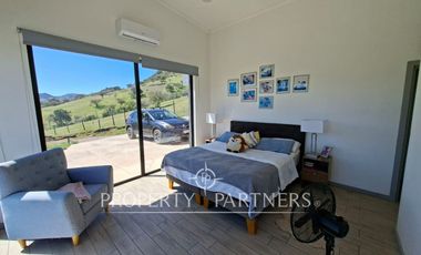 Linda casa con vista panorámica