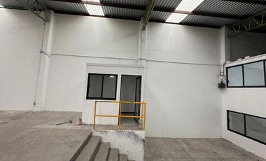 BODEGA EN VENTA TOLUCA 385 M