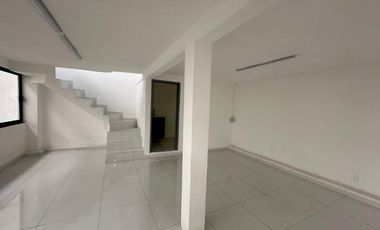 BODEGA EN VENTA TOLUCA 385 M