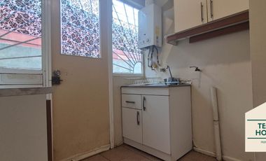 Casa Esquina, Barrio Santa Elena (arriendo)