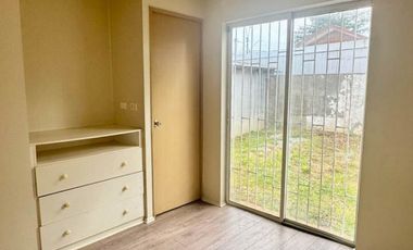 Casa Esquina, Barrio Santa Elena (arriendo)