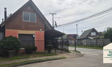 Casa Esquina, Barrio Santa Elena (arriendo)