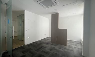 SE ARRIENDA LOCAL COMERCIAL CALLE COCHRANE (CÓD. 543)