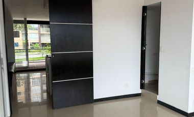 LOCAL EN VENTA EN EN AV 19/ARMENIA
