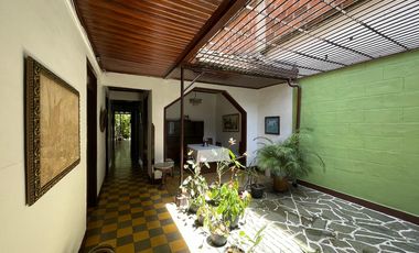CASA LOTE EN VENTA UBICADA EN ITAGUI SECTOR SAN FERNANDO