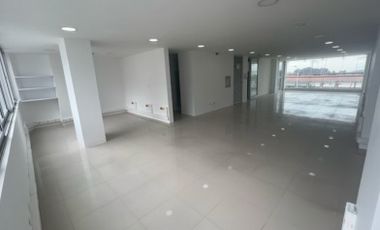 EDIFICIO EN ARRIENDO EN PALOGRANDE/ MANIZALES