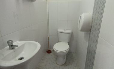 CASA COMERCIAL EN ARRIENDO EN VERSALLES/MANIZALES