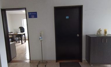 CASA COMERCIAL EN ARRIENDO EN VERSALLES/MANIZALES