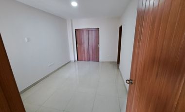 Departamento en Venta en Lomas de Urdesa  AleR