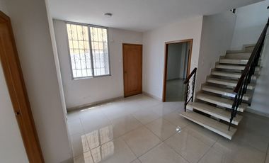 Departamento en Venta en Lomas de Urdesa  AleR