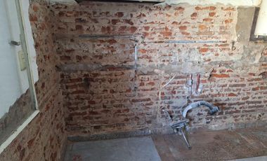 Casa en venta - 2 Dormitorios 1 Baño - José Marmol