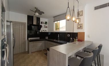 Casa amoblada en alquiler en vía a la costa, urbanización Portal al Sol  GabR