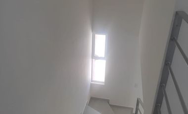 Se Renta Casa en el Fortín en Coto y con Recamara en Planta Baja.