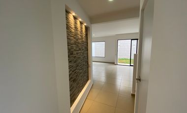 Casa en Renta Fracc Vista Bosques, a 25 min de Santa Fe