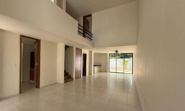 Venta de Casa Nueva 2 pisos de 3 Habitaciones en Conkal