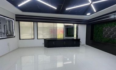 EDIFICIO CON OFICINAS Y BODEGA EN RENTA EN LA PENCIL