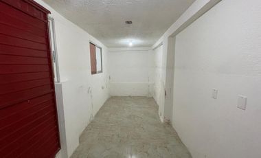 BODEGA COMERCIAL EN RENTA EN LA PENSIL