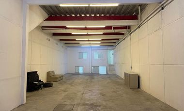 BODEGA COMERCIAL EN RENTA EN LA PENSIL