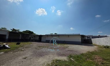 BODEGA Y OFICINAS EN RENTA EN CIUDAD DEL CARMEN, CAMPECHE.