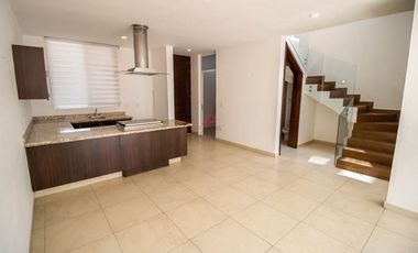 Casa en Renta en Tlajomulco de Zúñiga, Jalisco