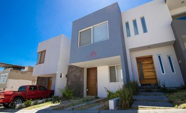 Casa en Renta en Tlajomulco de Zúñiga, Jalisco