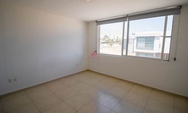 Casa en Renta en Tlajomulco de Zúñiga, Jalisco