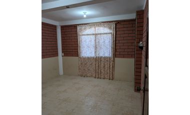 En venta casa rustica de 2 habitaciones sector Villamarina.