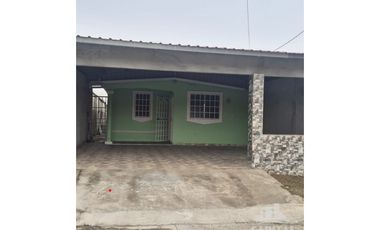 CASA CON PATIO – NUEVO TOCUMEN