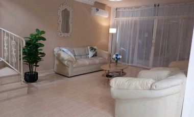 VENTA CASA RESIDENCIAL CERRADO VILLAS DE CERRO LINDO VV