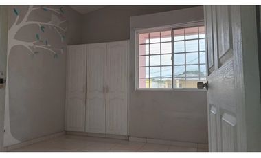 EL CRISOL / VILLAS DE CERRO LINDO / 210M / 2 NIVELES / 3 HABITACION JC