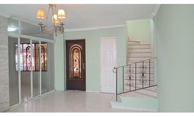 EL CRISOL / VILLAS DE CERRO LINDO / 210M / 2 NIVELES / 3 HABITACION JC