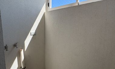 Departamento En Venta De 3 Dorm. En La Cisterna Piscina