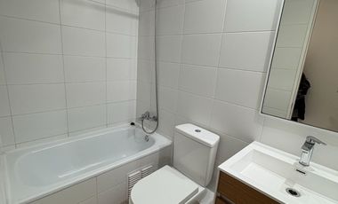 Departamento En Venta De 3 Dorm. En La Cisterna Piscina
