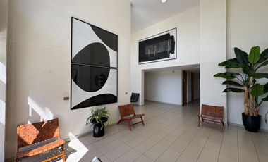 Departamento En Venta De 3 Dorm. En La Cisterna Piscina